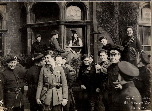 A group of Black and Tans and Auxiliaries